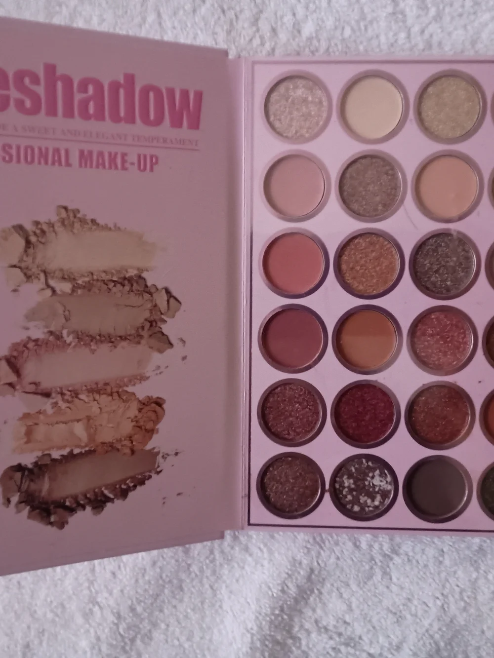 Abella karol makeup